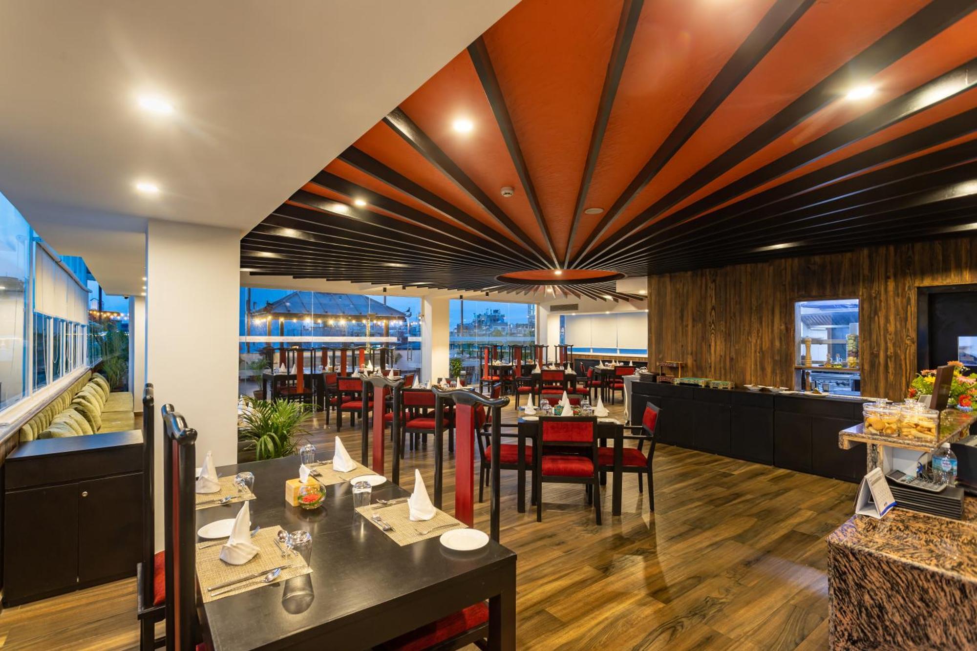 Hotel Lo Mustang Kathmandu Exterior photo