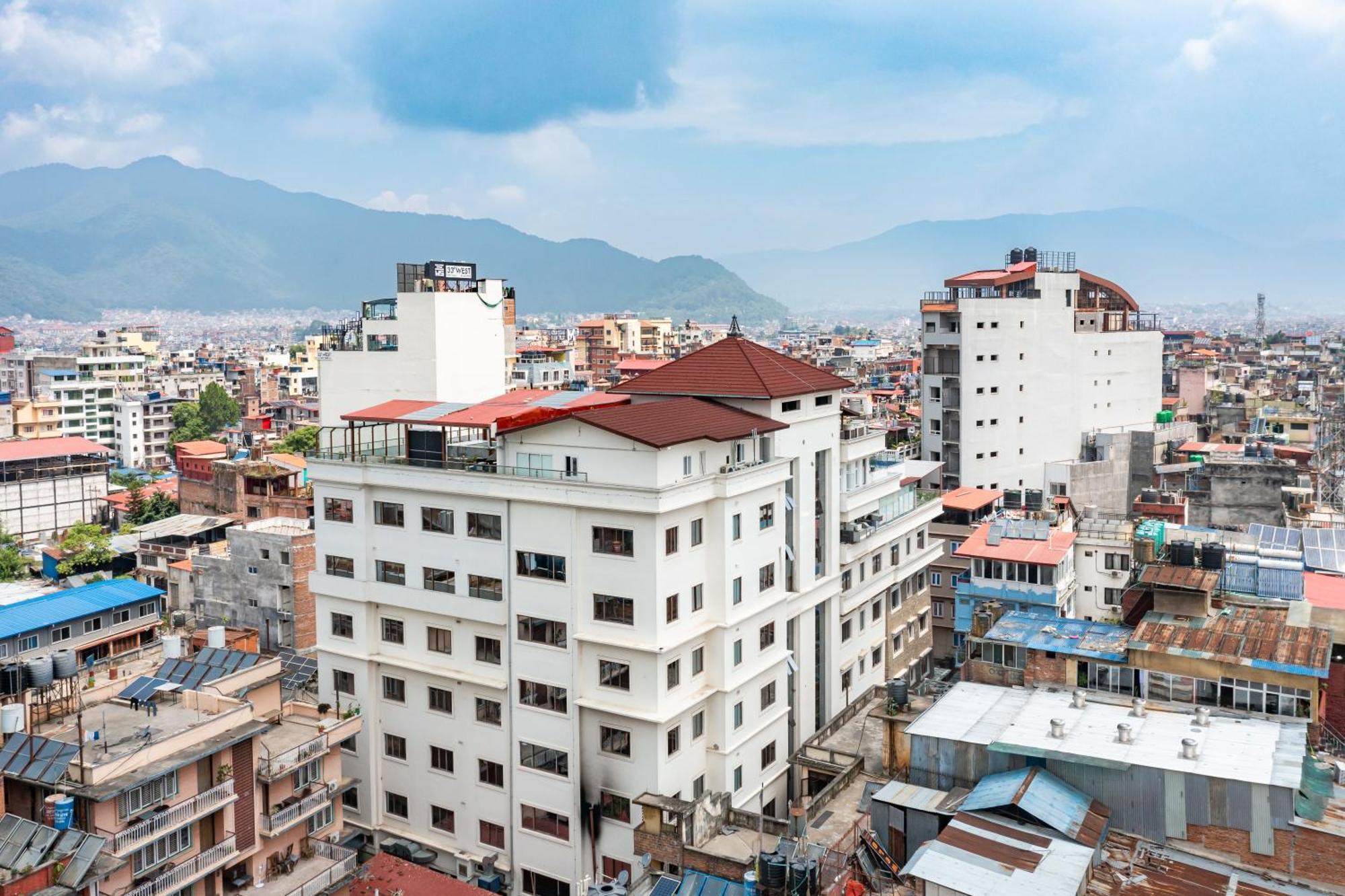 Hotel Lo Mustang Kathmandu Exterior photo